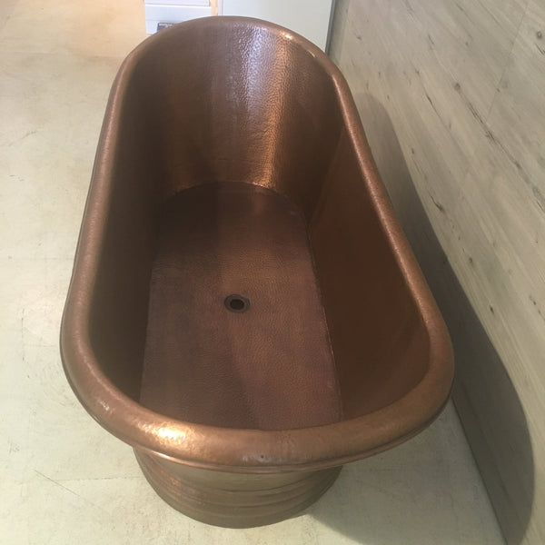 Hammered Freestanding Copper Bath